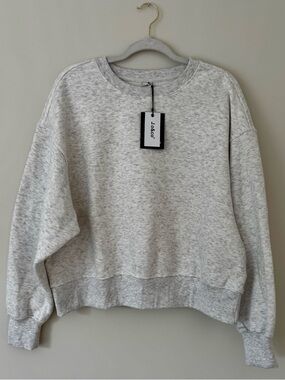 NWT J&Co Oversized Fleece Crewneck Sweatshirt, Grey – XL